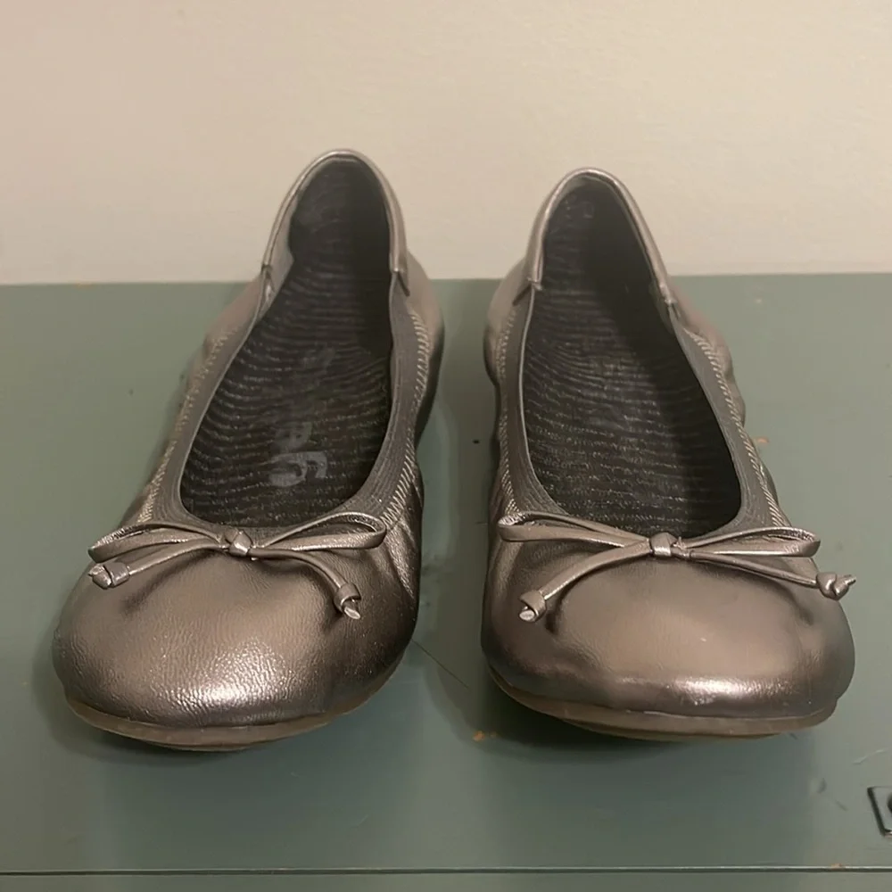 VIONIC Matira Womens Silver Pewter Leather Bow Ballet Flats - Picture 4 of 10